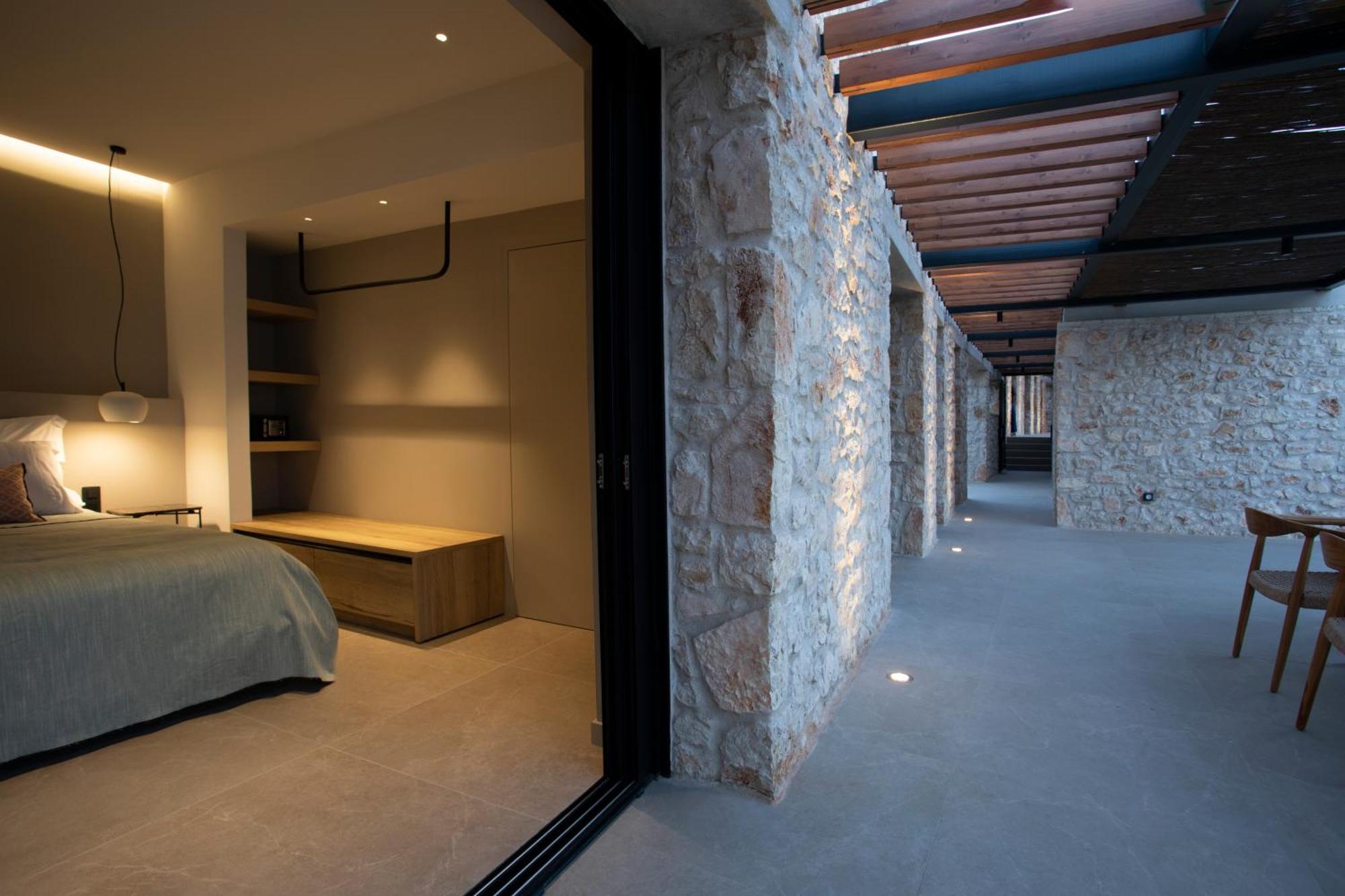 Theros Estate Amfilochia
