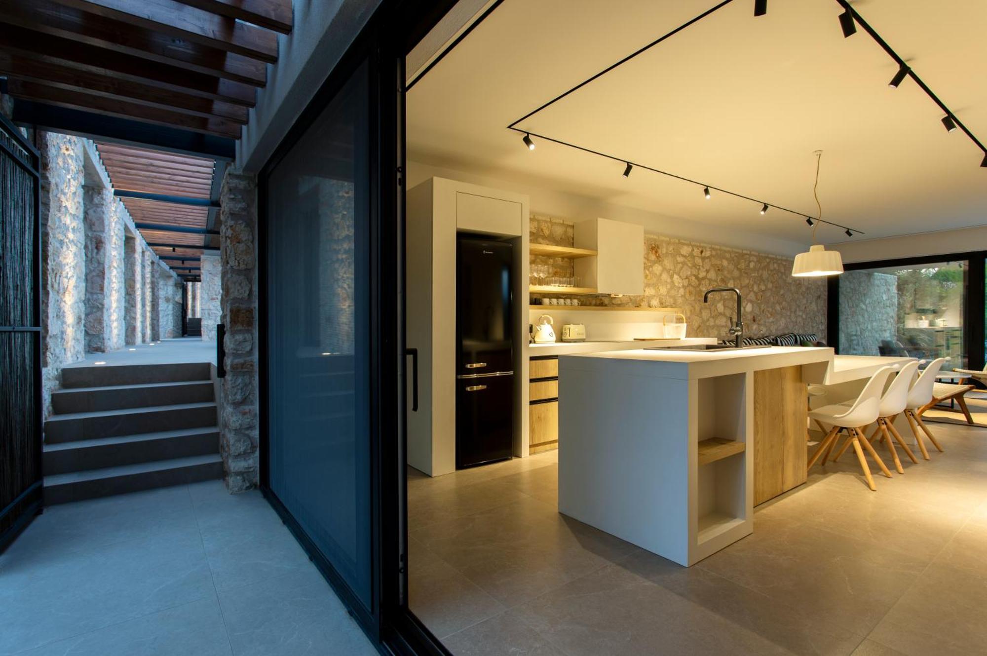Theros Estate *