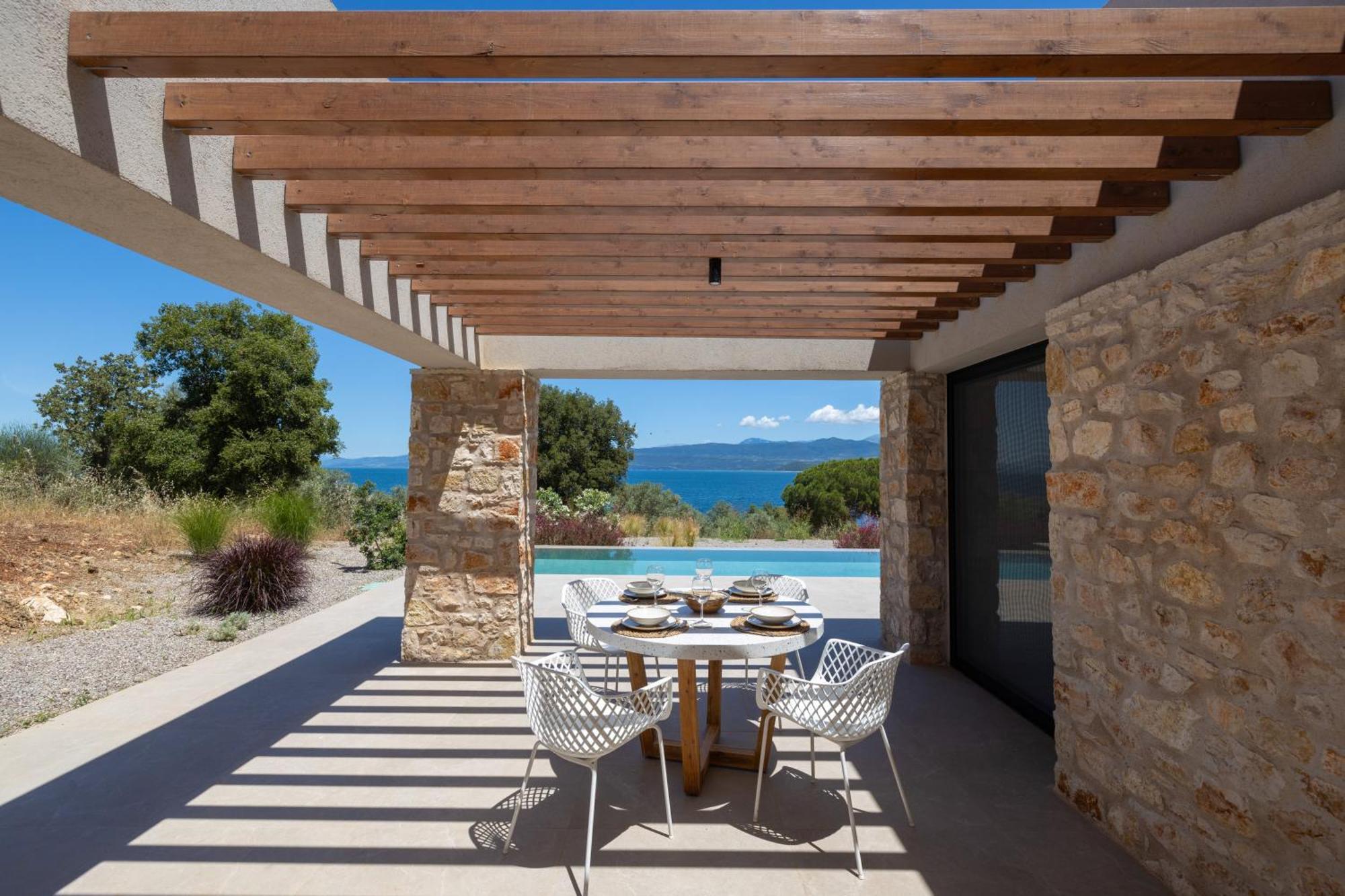 Theros Estate Villa Amfilochia